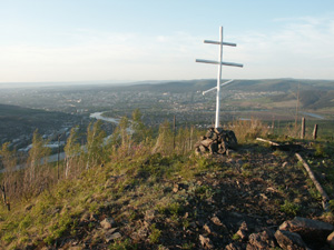 Первопроходцы ставили на вершинах сопок поклонные кресты