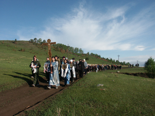 Ежегодный крестный ход к Иоанно-Предтеченскому монастырю